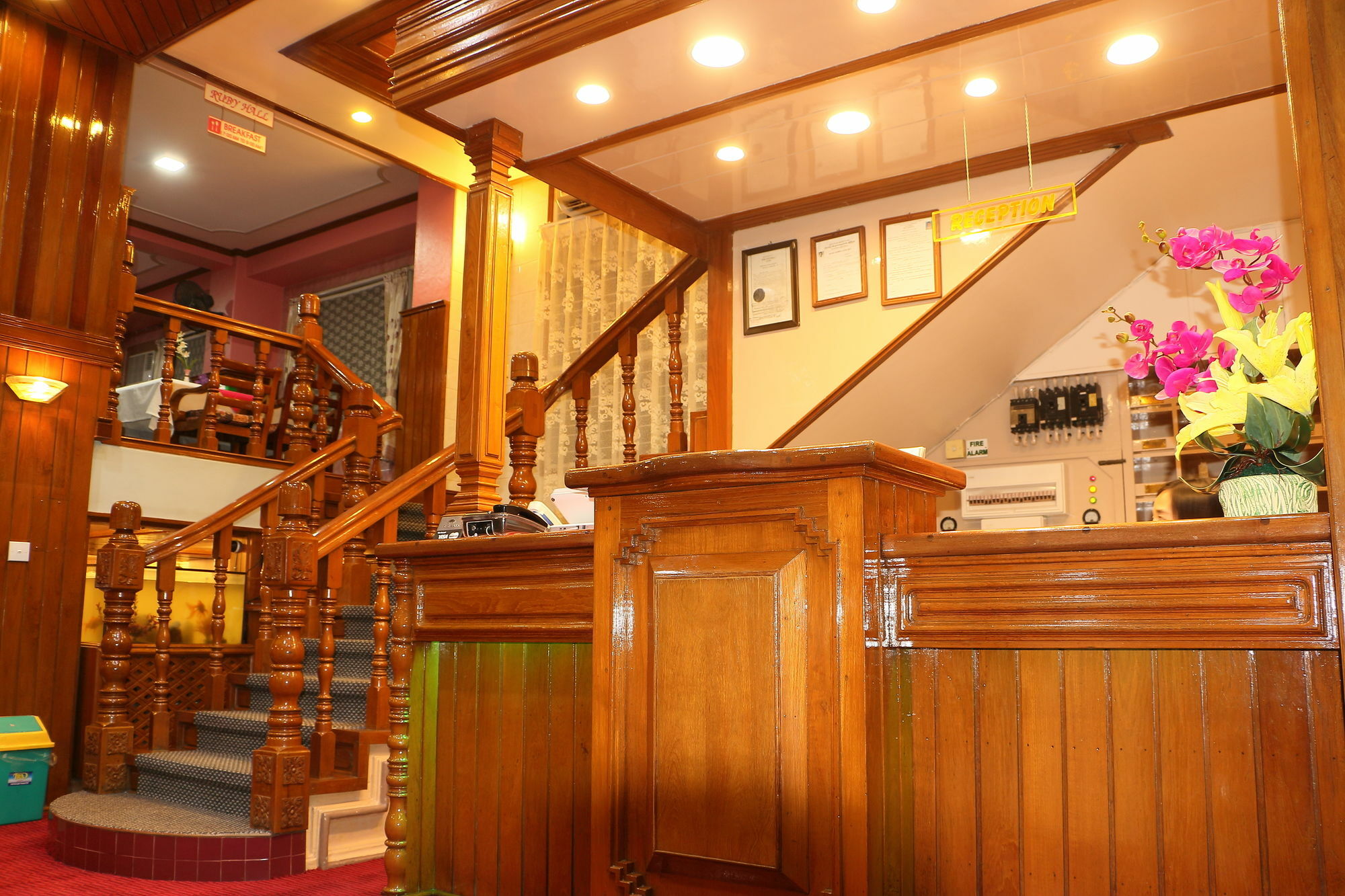 Royal City Hotel Μανταλέι Εξωτερικό φωτογραφία