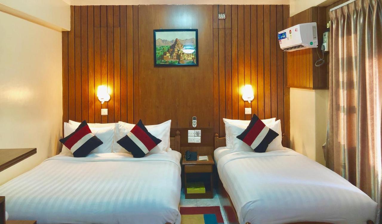 Royal City Hotel Μανταλέι Εξωτερικό φωτογραφία