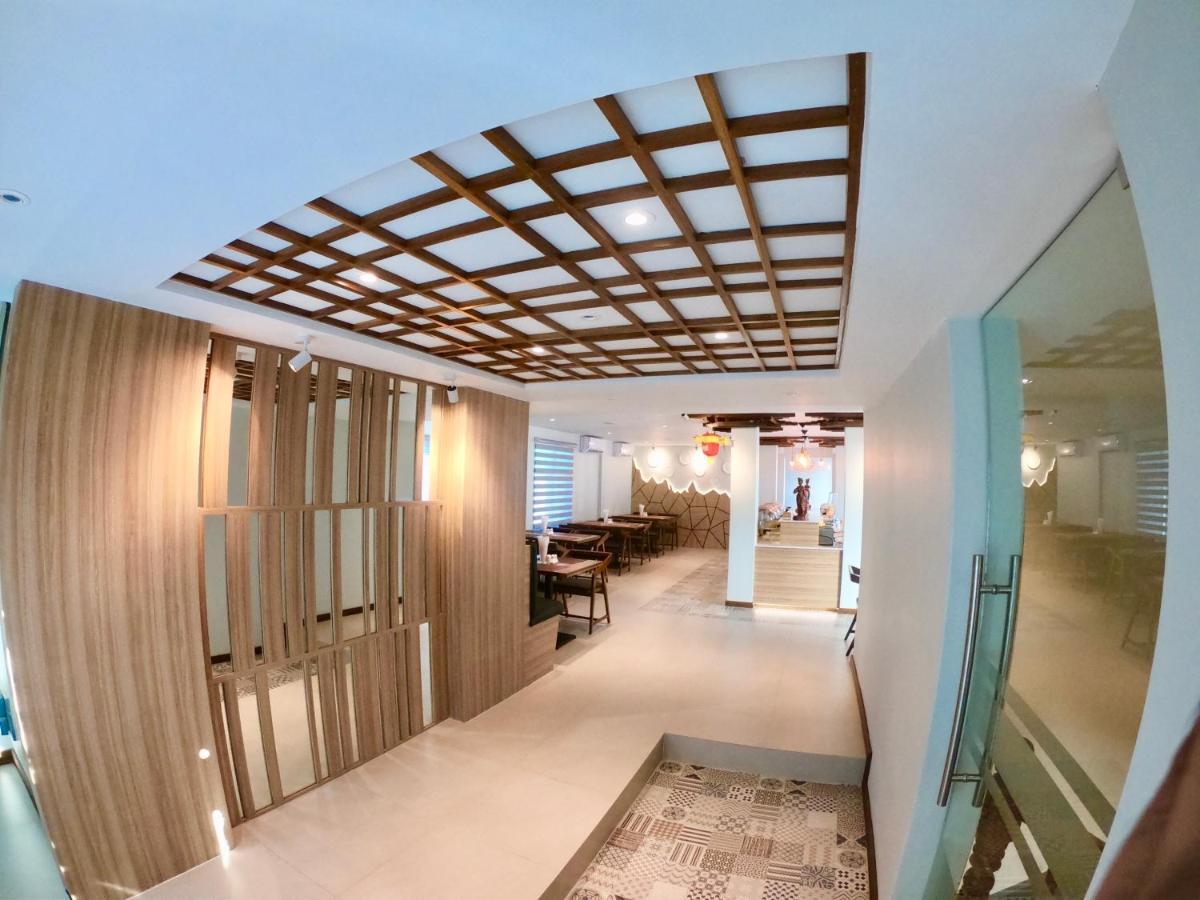 Royal City Hotel Μανταλέι Εξωτερικό φωτογραφία
